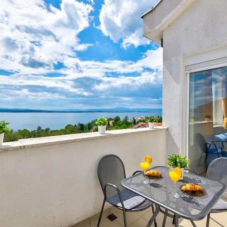 Apartment Tia Crikvenica Kültér fotó