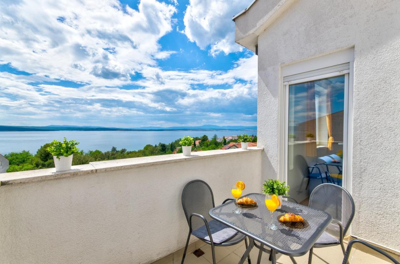 Apartment Tia Crikvenica Kültér fotó