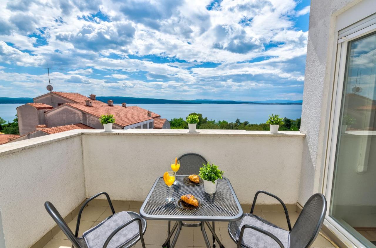 Apartment Tia Crikvenica Kültér fotó